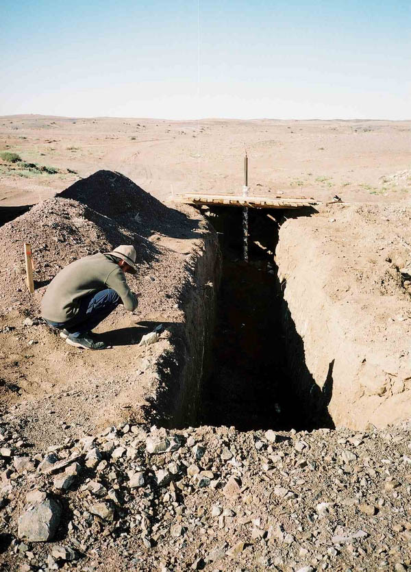 Oyu Tolgoi, Mongolsko