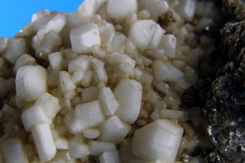 Albit (var. Periklin)