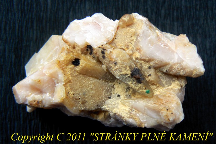 Kalcit, Baryt, Limonit, Malachit