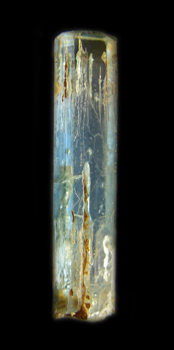 Beryl (var. Akvamarín)