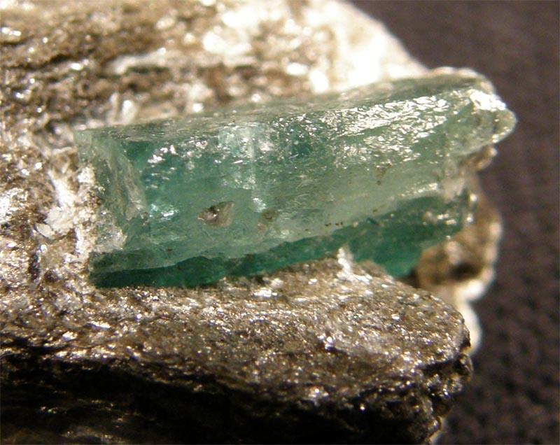 Beryl (var. Smaragd)