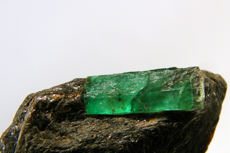 Beryl (var. Smaragd)