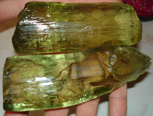 Beryl (var. Heliodor)