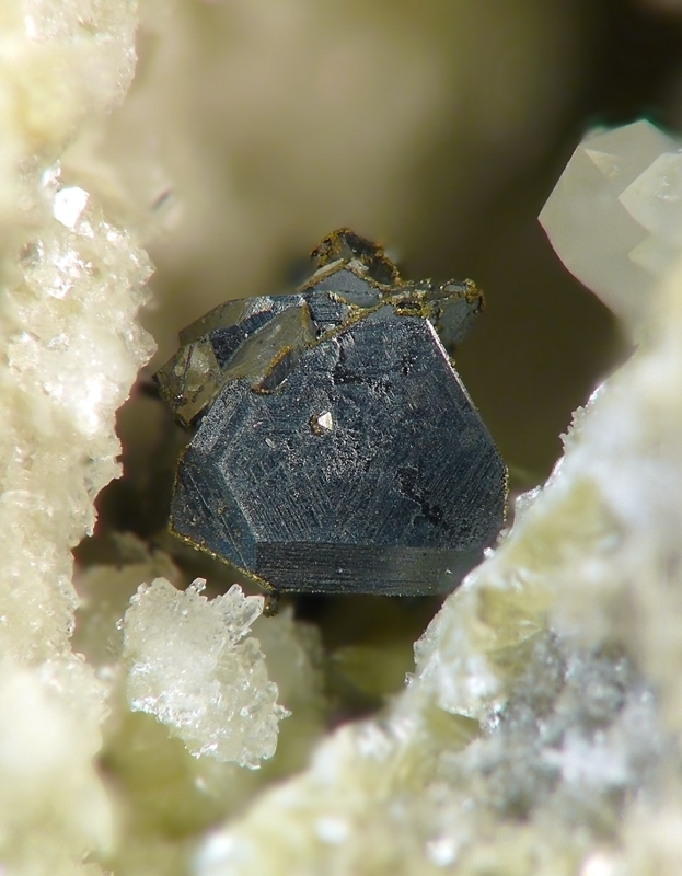 Tennantit, Chalkopyrit