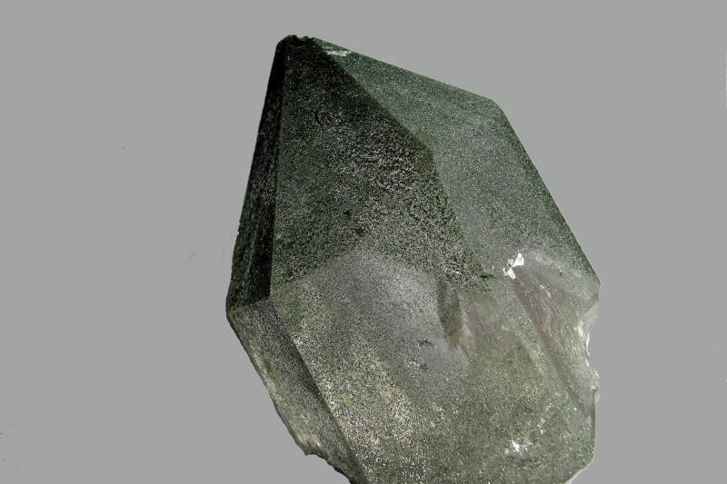 Křemen (var. Křišťál), Chlorit