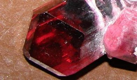 Elbait (var. Rubelit)