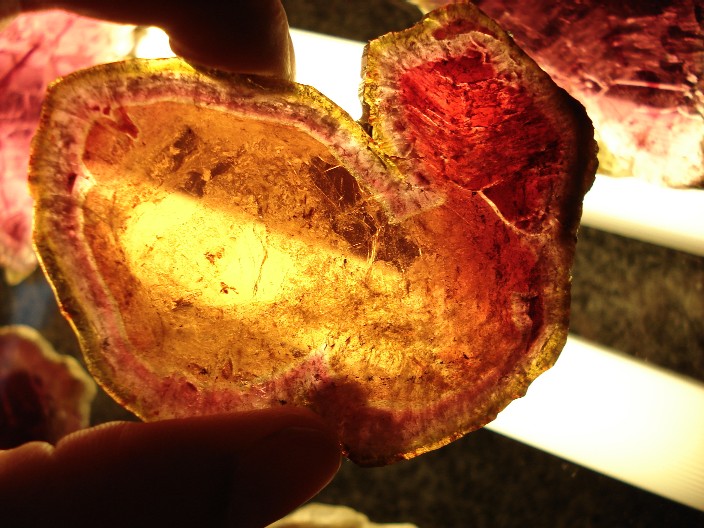 Elbait (var. Rubelit)