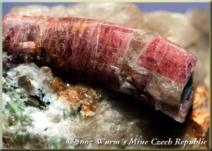 Elbait (var. Rubelit)