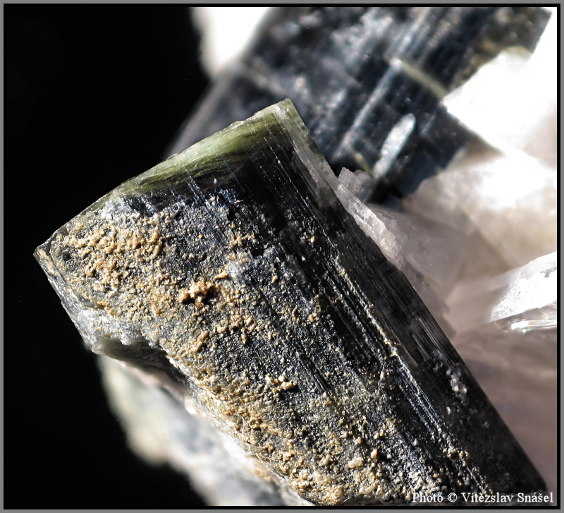 Elbait (var. Verdelit)