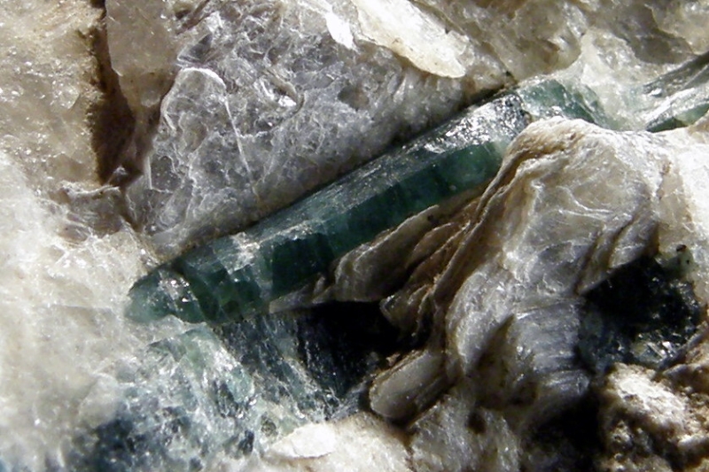 Elbait (var. Verdelit)