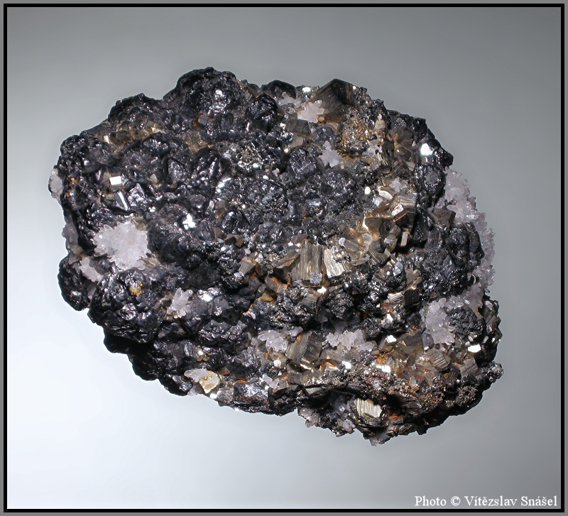 Pyrit, Sfalerit, Galenit