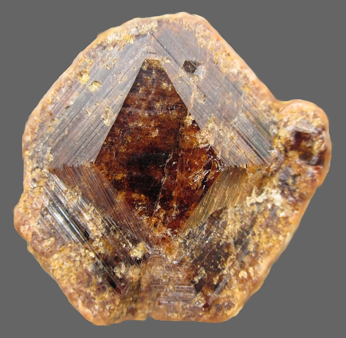 Grossulár (var. Hessonit)