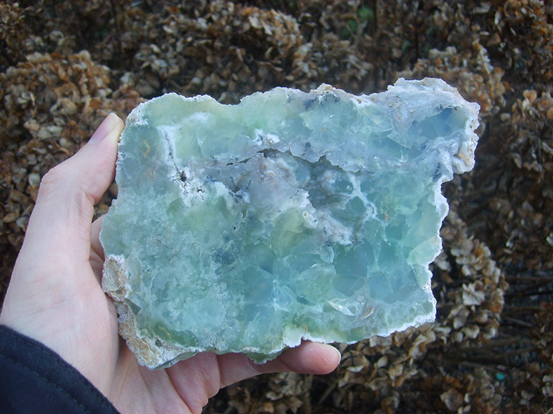 Opál (var. Ni-opál)