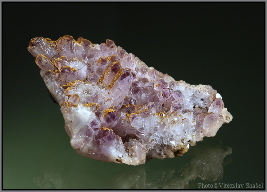 Křemen (var. Ametyst)