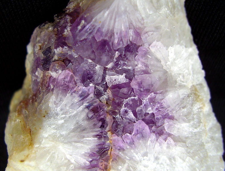 Křemen (var. Ametyst)