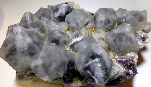 Křemen (var. Ametyst)