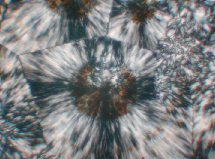 Křemen (var. Chalcedon)