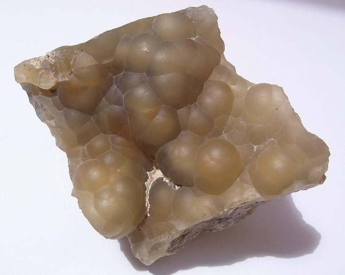 Křemen (var. Chalcedon)