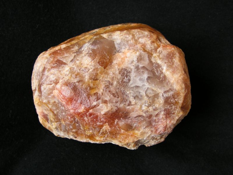 Křemen (var. Chalcedon)