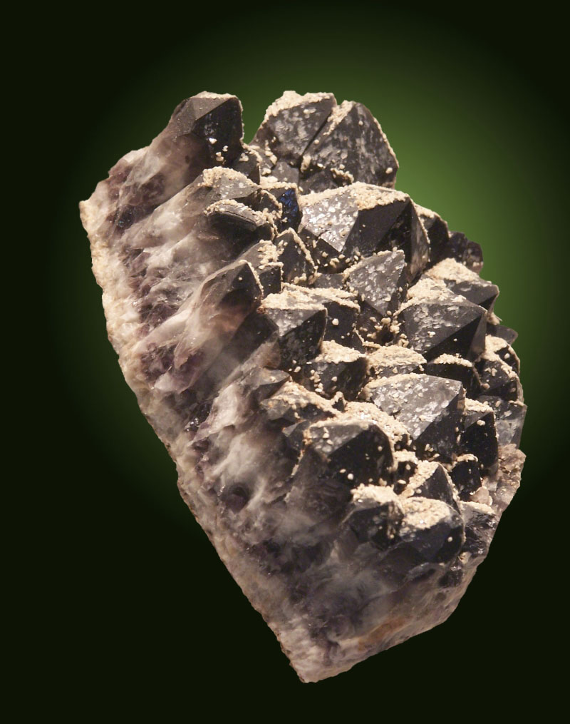 Křemen (var. Morion)