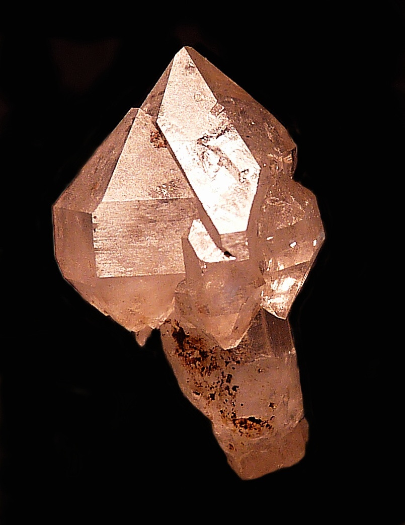 Křemen (var. Křišťál)