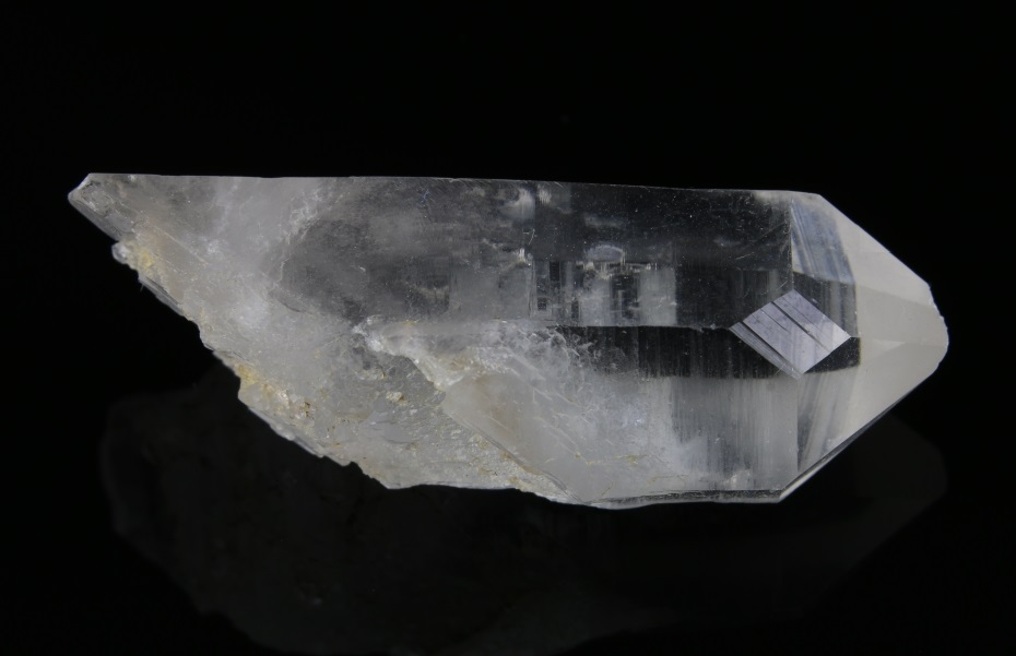 Křemen (var. Křišťál)