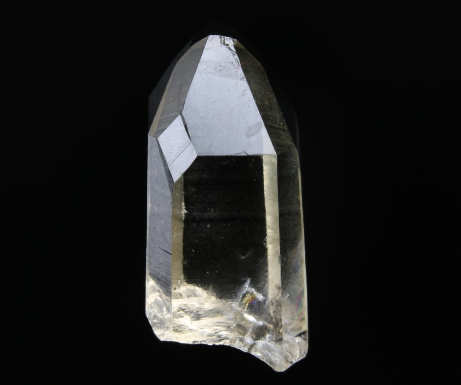 Křemen (var. Křišťál)