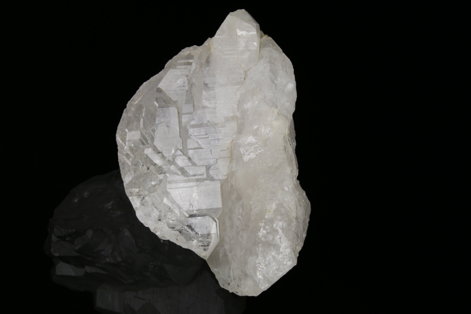 Křemen (var. Křišťál)