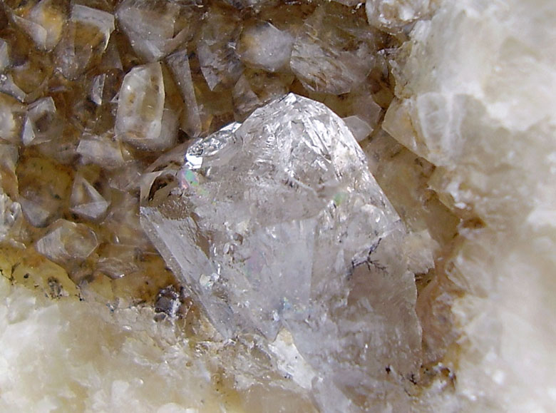 Křemen (var. Křišťál)