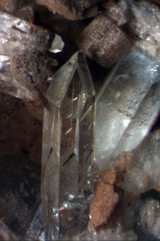 Křemen (var. Křišťál)