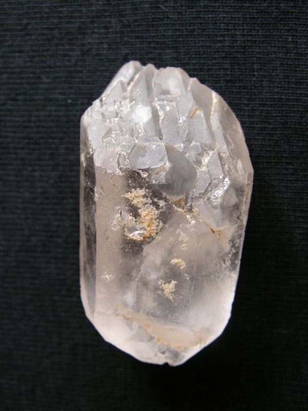 Křemen (var. Křišťál)