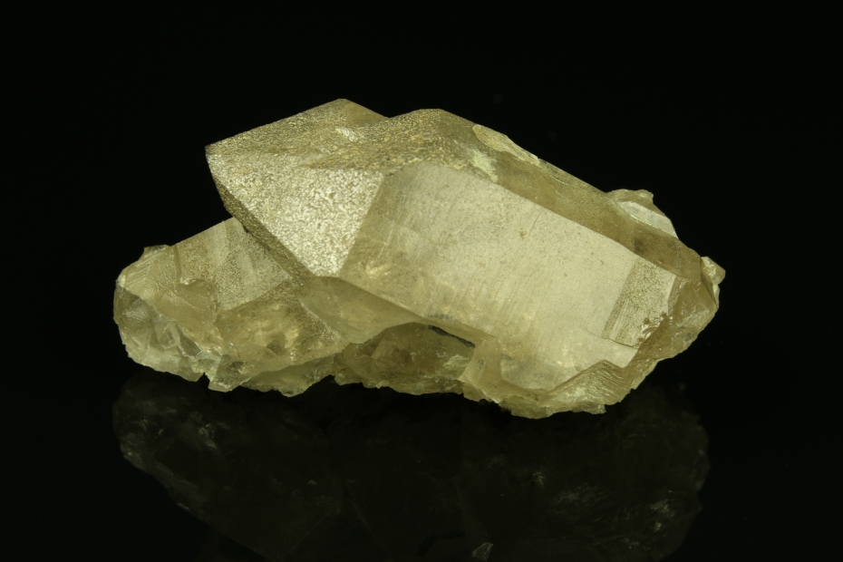 Křemen (var. Záhněda)