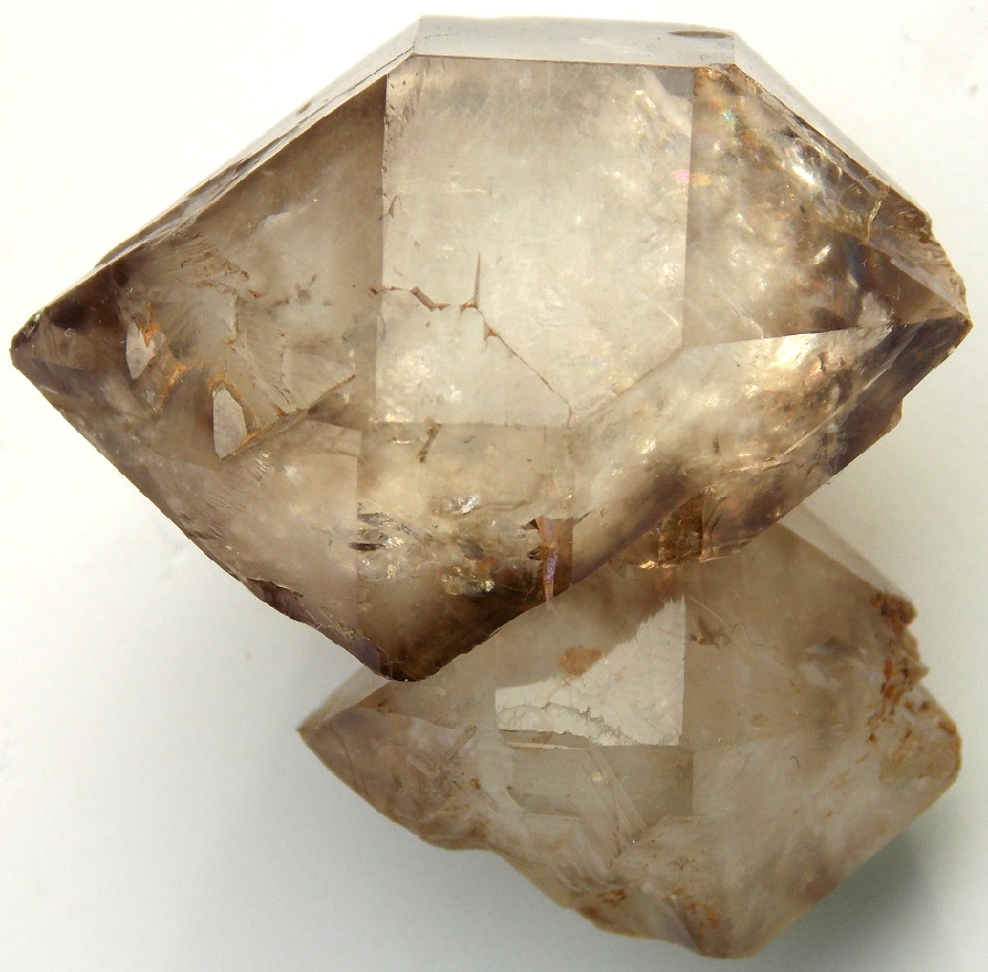 Křemen (var. Záhněda)