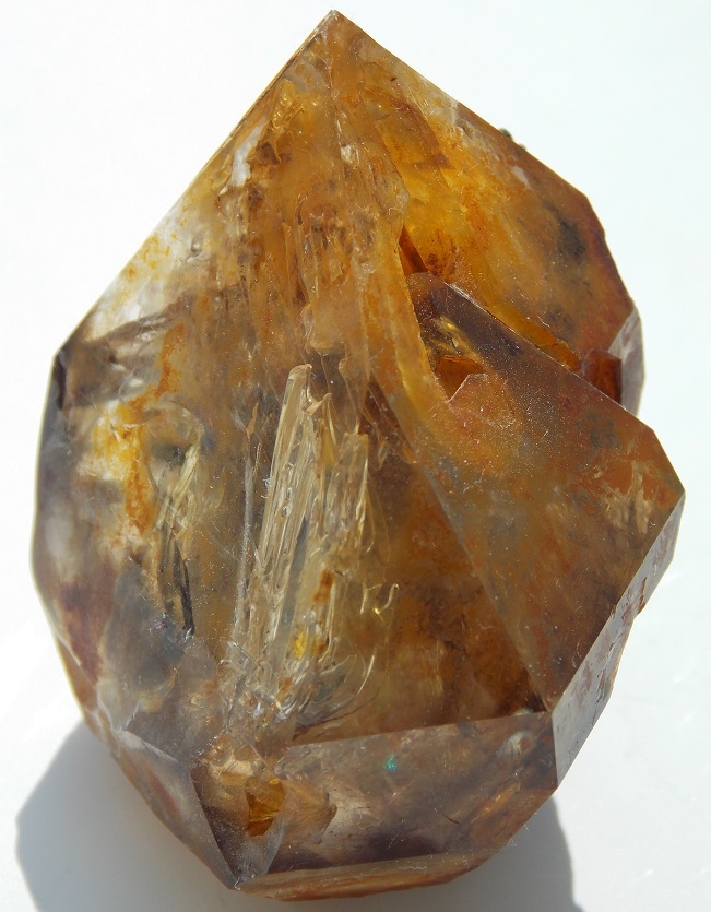 Křemen (var. Záhněda)