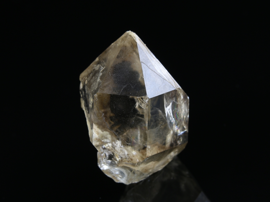 Křemen (var. Záhněda)