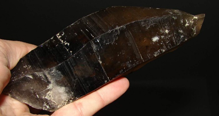 Křemen (var. Záhněda)