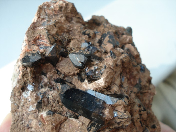 Křemen (var. Záhněda)