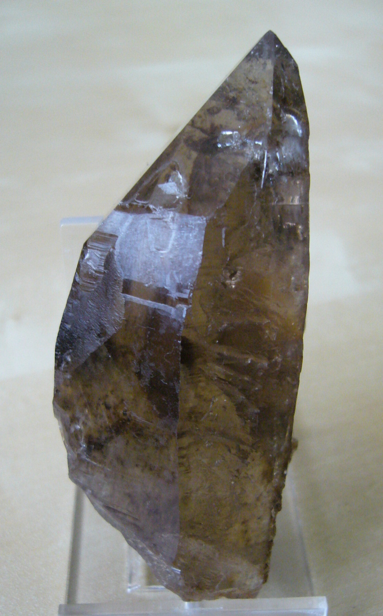 Křemen (var. Záhněda)