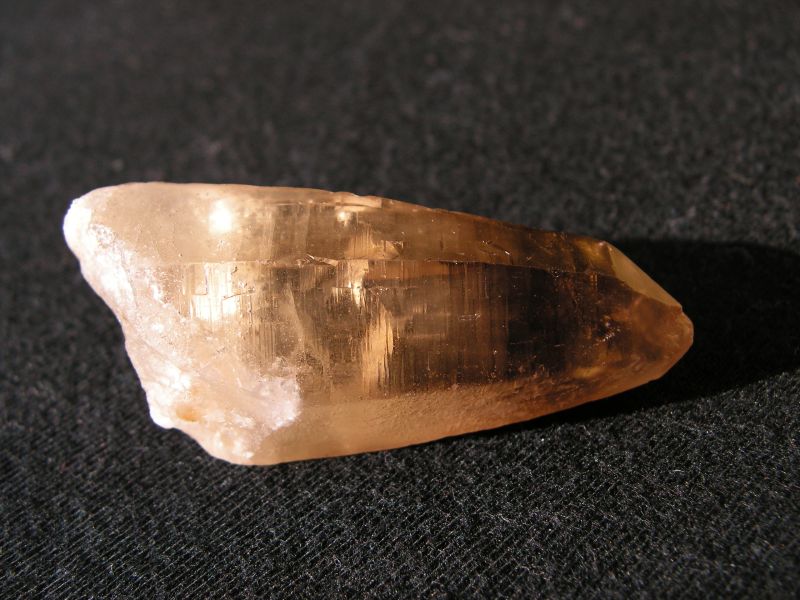 Křemen (var. Záhněda)