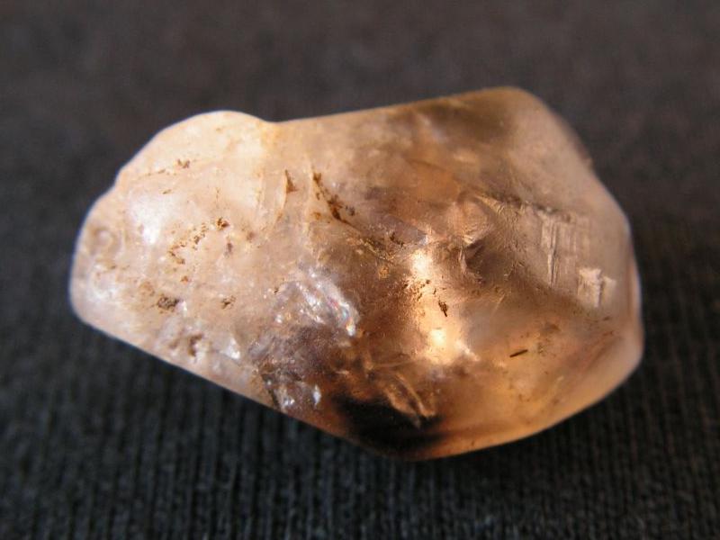 Křemen (var. Záhněda)