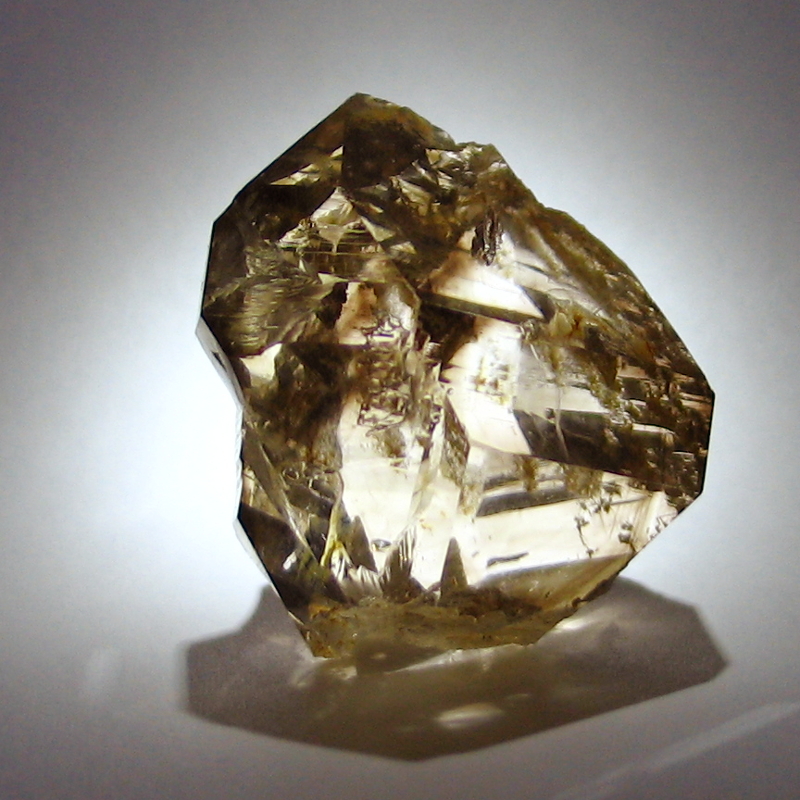 Křemen (var. Záhněda)