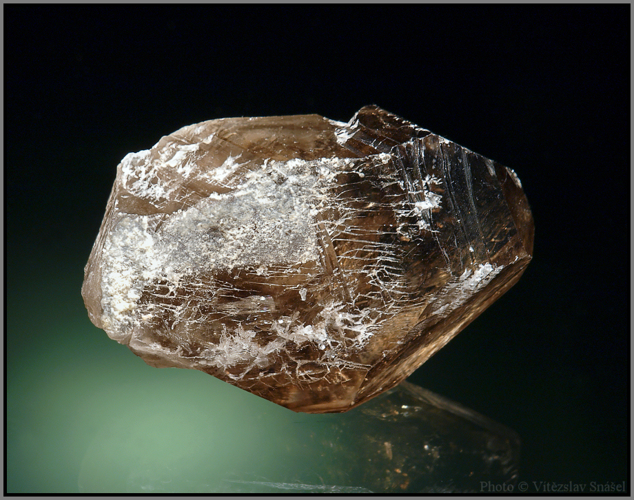 Křemen (var. Záhněda)