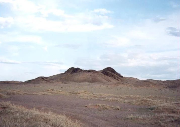 Mineralogická lokalita Bayan Khushu, Mongolia