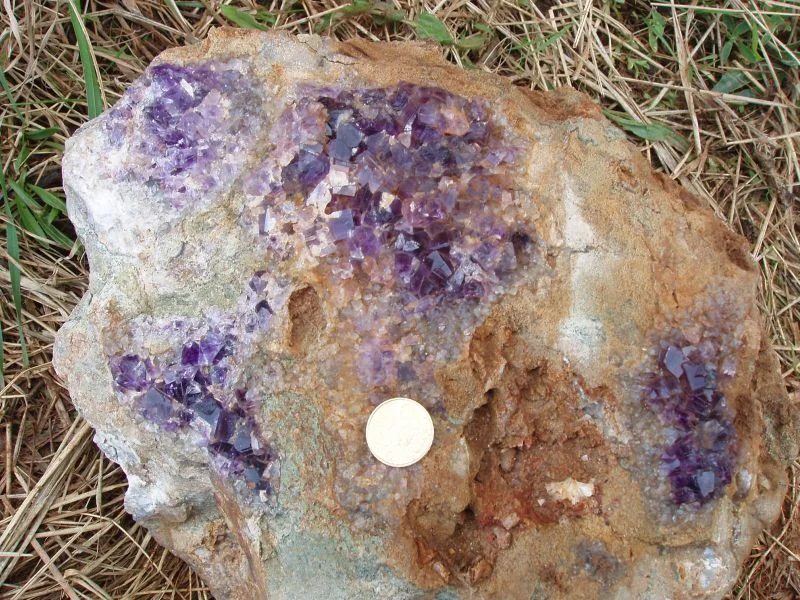 Mineralogická lokalita Berbes, Asturias, Spain