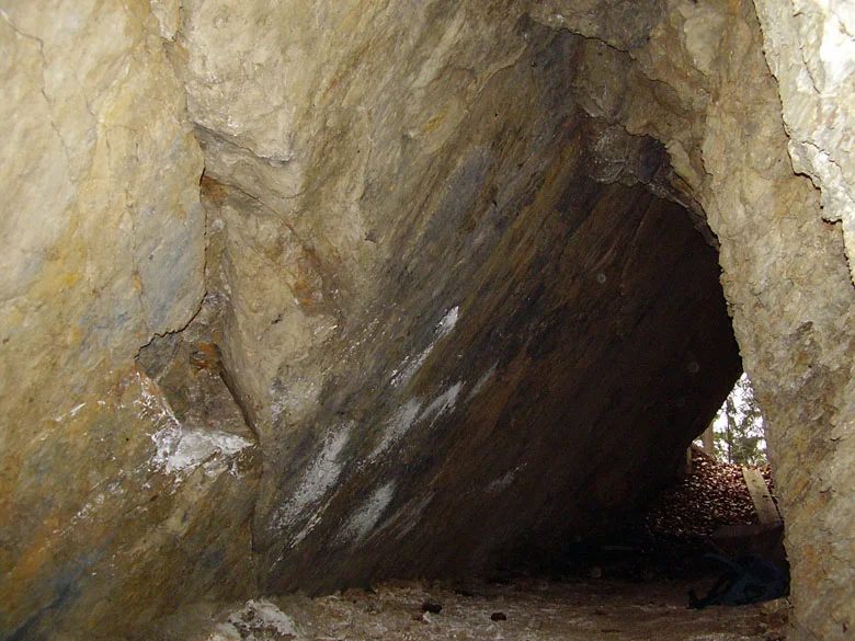 Mineralogická lokalita Borovec, štola Na Bukovské, Czech Republic