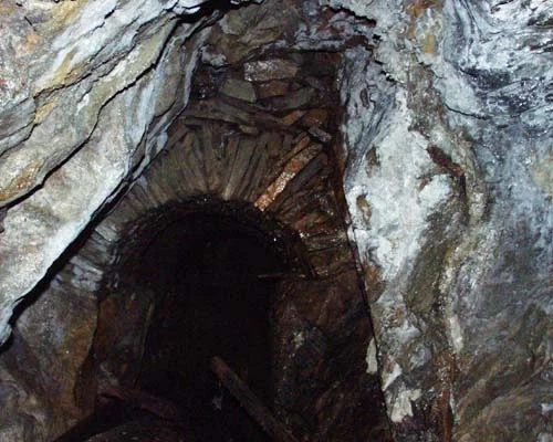Mineralogická lokalita Jáchymov, Důl Svornost, Czech Republic