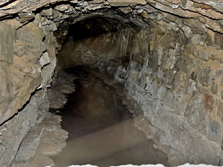 Mineralogická lokalita Kutná Hora, štola A. Paduánského, Czech Republic