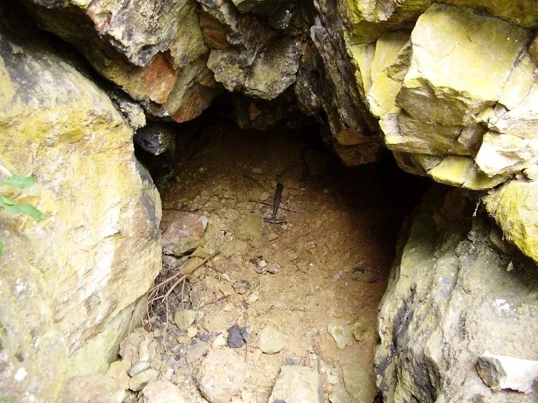 Mineralogická lokalita Mikušovce, Slovakia