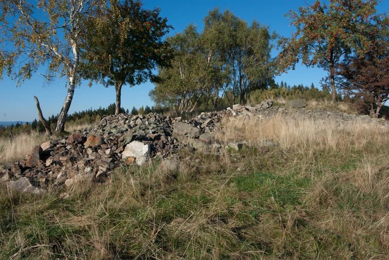Mineralogická lokalita Novina, Slavkovský les, Czech Republic