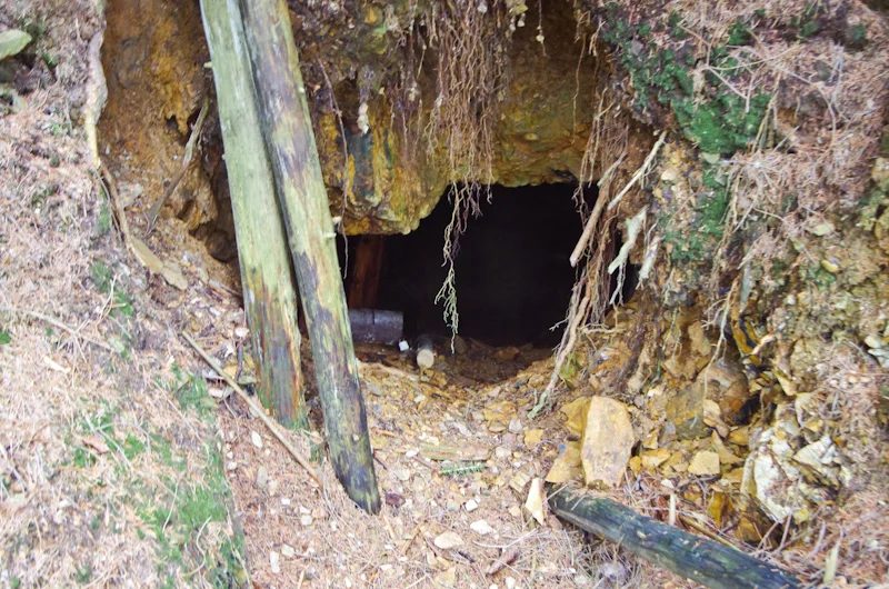 Mineralogická lokalita Oloví, štola Marie Terezie, Czech Republic